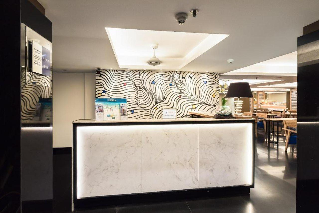 Kuta Beach Hotel Zewnętrze zdjęcie