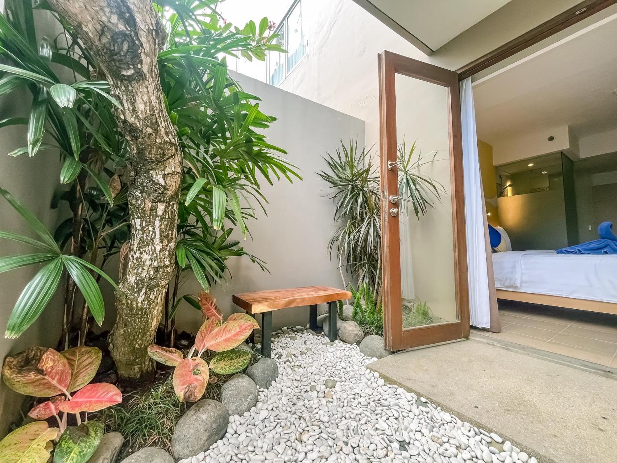 Kuta Beach Hotel Zewnętrze zdjęcie