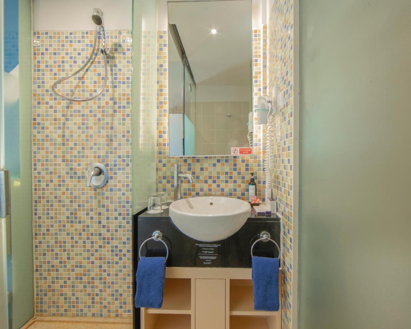Kuta Beach Hotel Zewnętrze zdjęcie